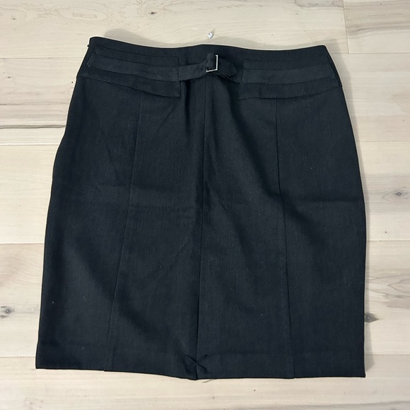 Express Dresses & Skirts - NWOT Express Skirt Size 10